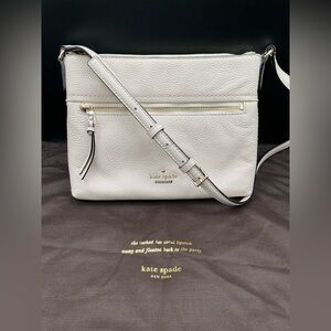 KATE SPADE Jackson Street Leather Crossbody Bag & Shoulder Bag. Cream color